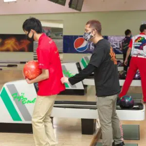 大会の一コマ › 日置秀一プロ＆澤田春花プロと一緒に投げよう！（2023.04.15）